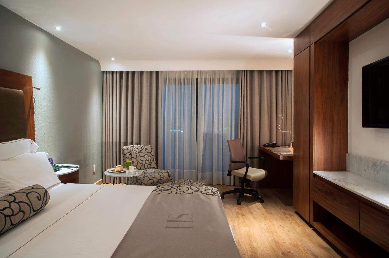 Hs Hotsson Hotel León Dış mekan fotoğraf